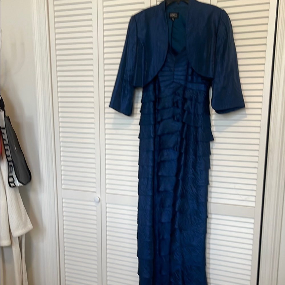 Elegant Blue Evening Dress with Jacket